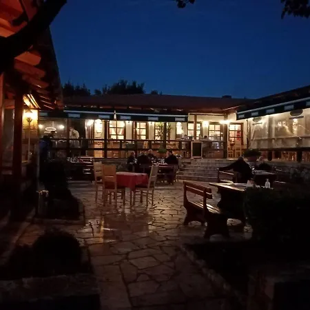 Etno Selo Zlatno Bure
